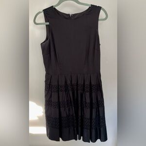 Ann Taylor - Eyelet Dress - Size 6